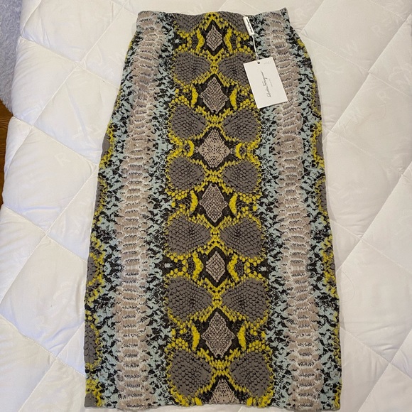 Ferragamo Python pencil skirt - Picture 11 of 13